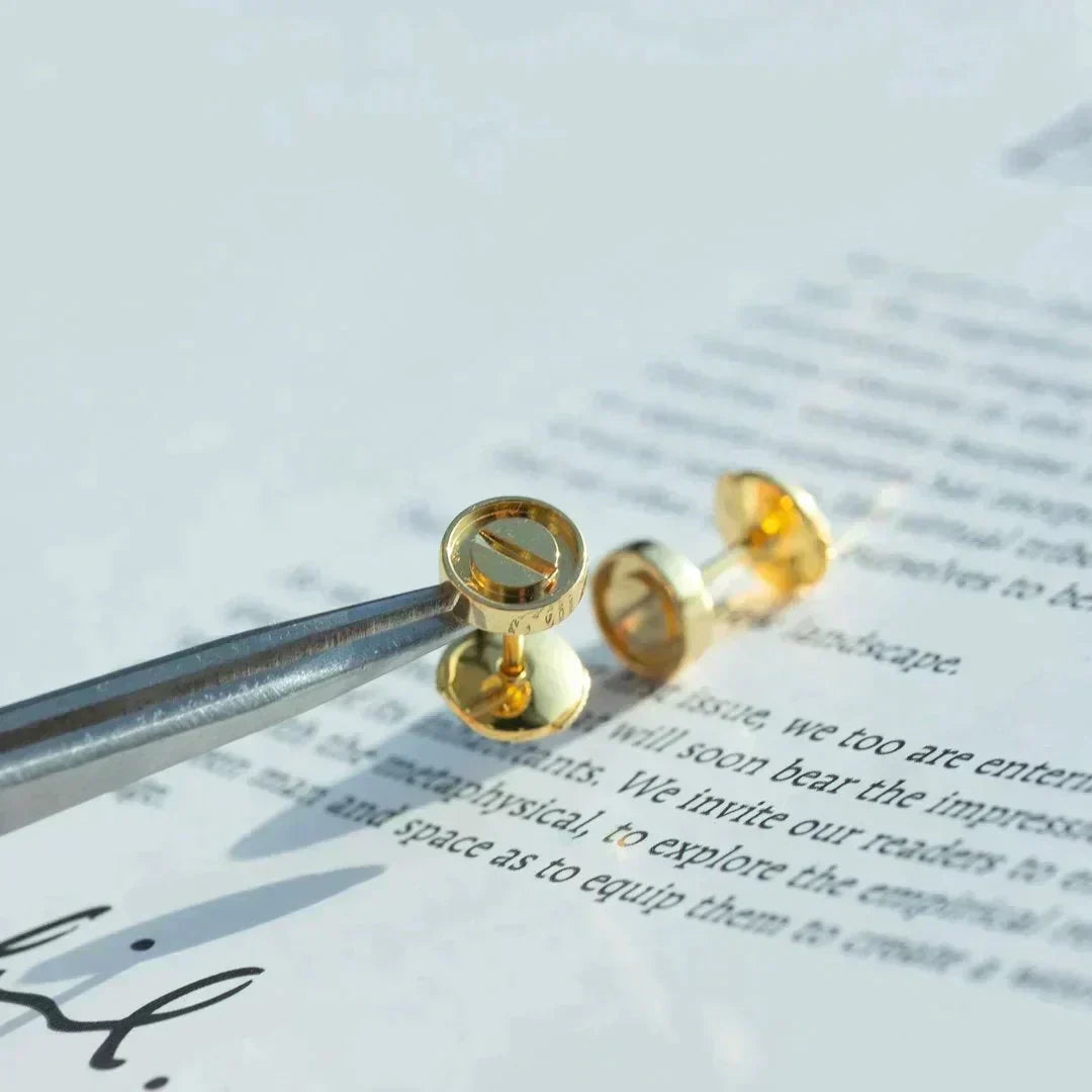 {
"Resenly Jewelry": "Resenly Jewelry",
"LOVE EARRINGS GOLD 10MM": "LOVE ピアス ゴールド 10mm"
}