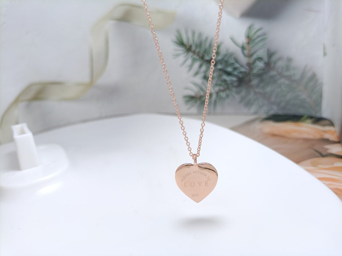 {
"Resenly Jewelry": "Resenly Jewelry",
"HEART DIAMONDS PEDANT NECKLACE": "ハートダイヤモンドペンダントネックレス"
}