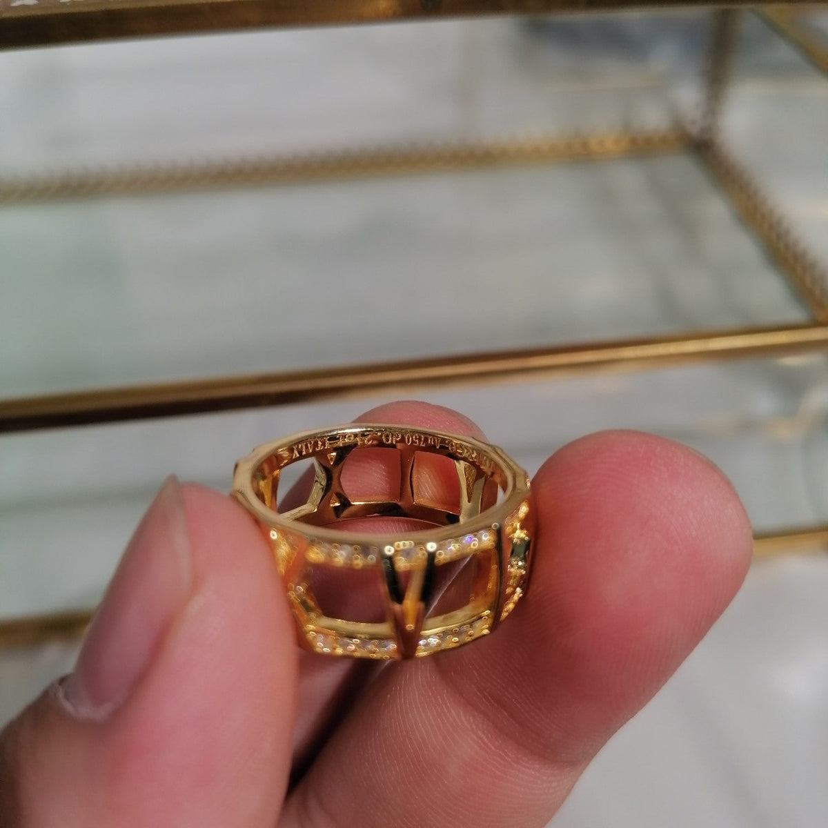 {
"Resenly Jewelry": "レゼンリー・ジュエリー",
"ATLAS LARGE OPEN DIAMOND RING": "アトラス ラージ オープン ダイヤモンド リング"
}