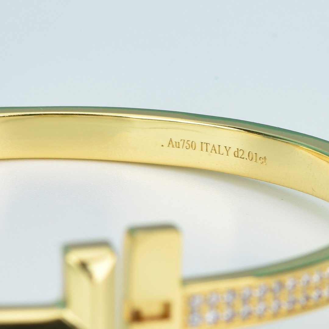 {
"Resenly Jewelry": "Resenly Jewelry",
"WIDE DIAMONDS HINGED BANGLE": "ワイド ダイヤモンド ヒンジ バングル"
}