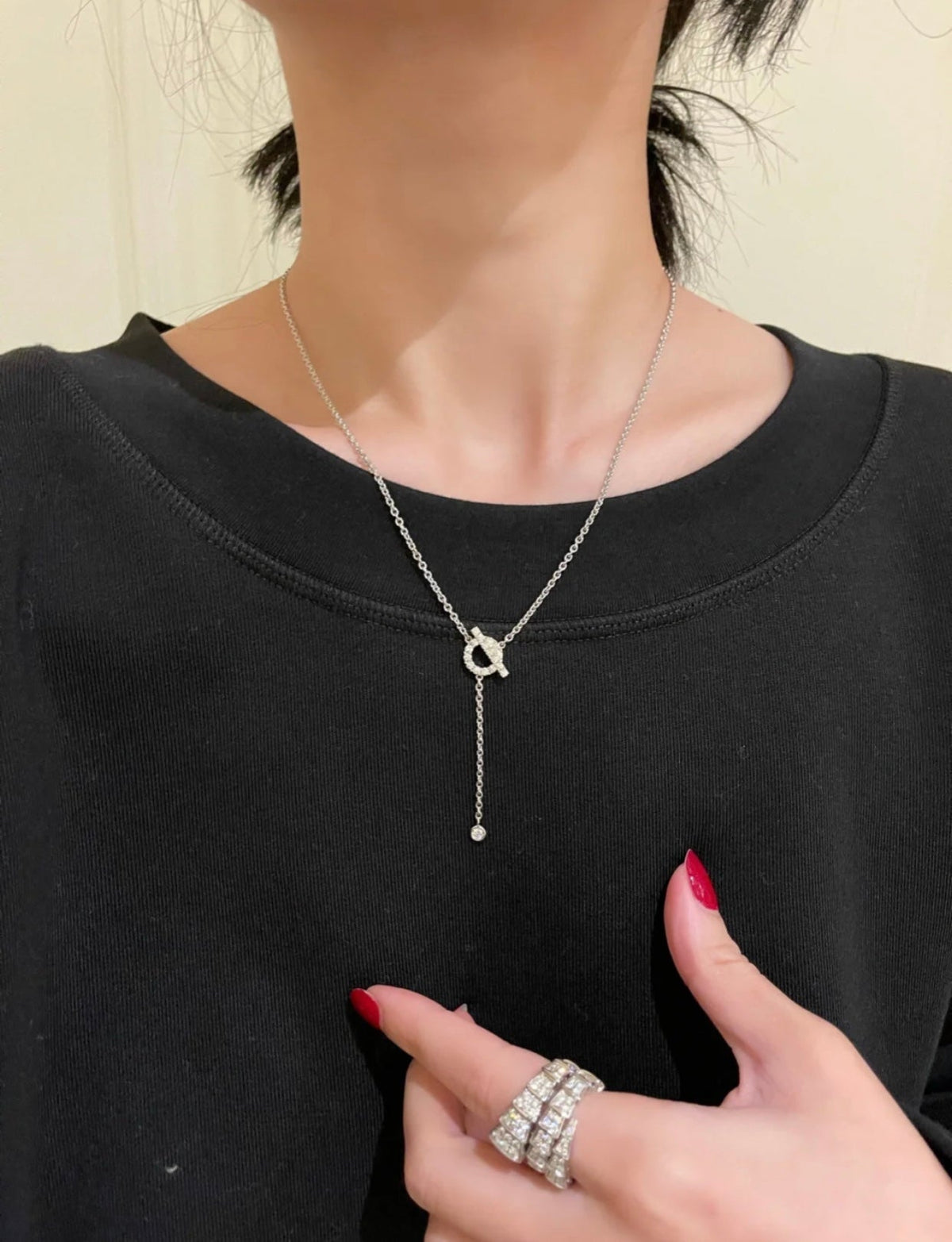 {
"Resenly Jewelry": "Resenly Jewelry",
"FINESSE SILVER DIAMOND NECKLACE": "FINESSE シルバーダイヤモンドネックレス"
}