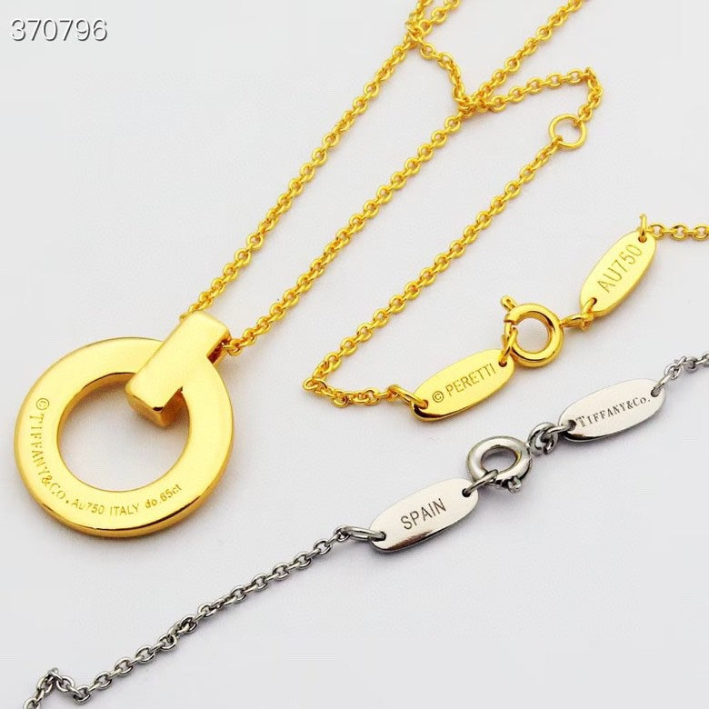 {
"Resenly Jewelry": "レゼンリー・ジュエリー",
"T1 CIRCLE MEDIUM NECKLACE": "T1 サークル ミディアム ネックレス"
}