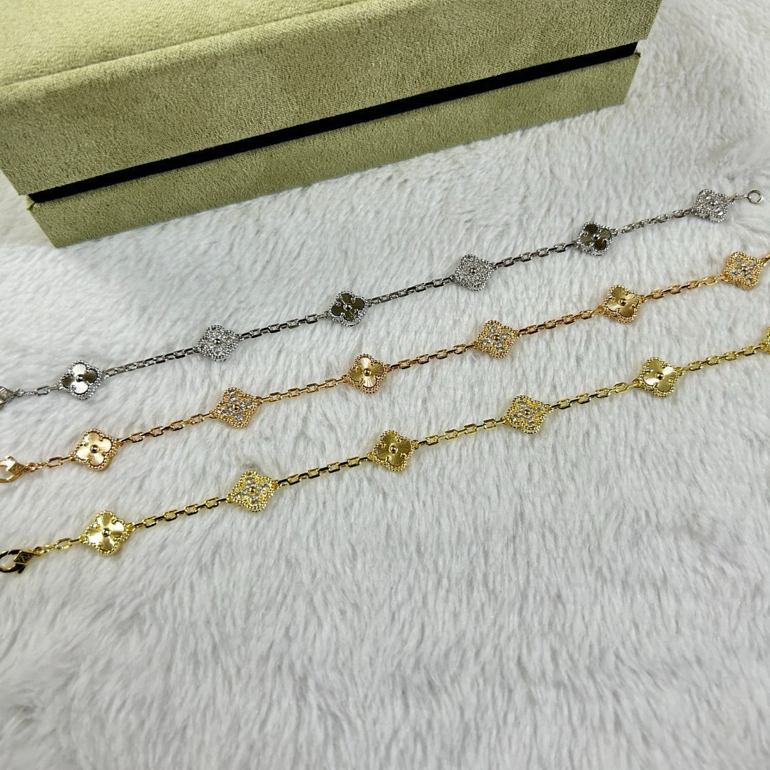 {
"Resenly Jewelry": "Resenly Jewelry",
"CLOVER 6 MOTIF DIAMOND LASER BRACELET": "クローバー6モチーフ ダイヤモンドレーザーブレスレット"
}