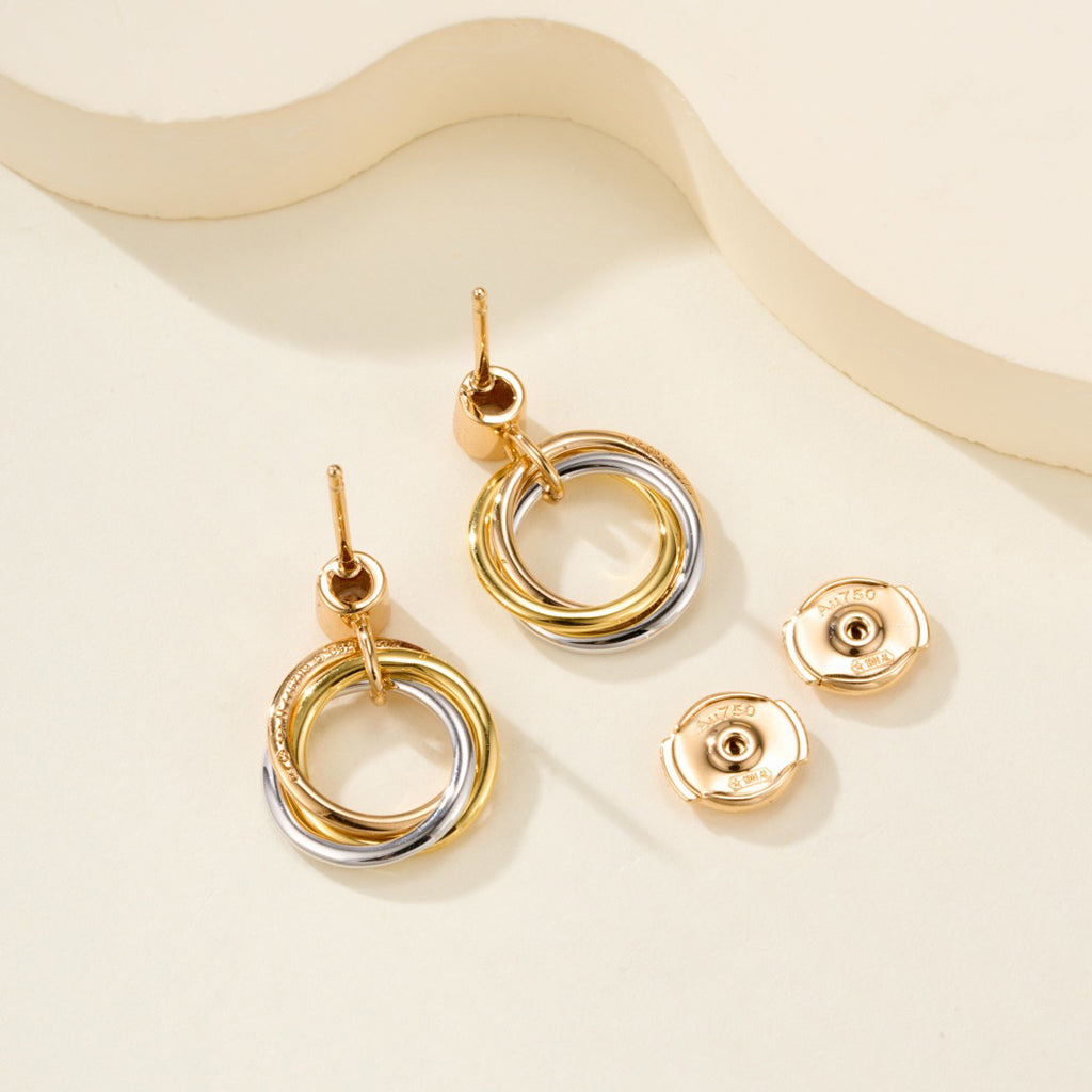 {
"Resenly Jewelry": "リゼンリー・ジュエリー",
"TRINITY ON DIAMOND EARRINGS": "トリニティ オン ダイヤモンド イヤリング"
}