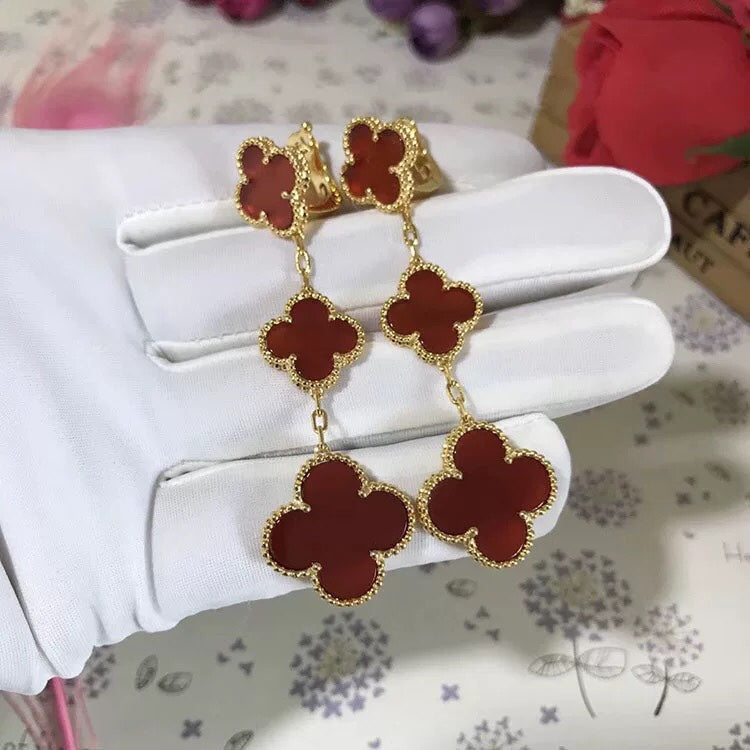{
"Resenly Jewelry": "Resenly Jewelry",
"CLOVER 3 MOTIF CARNELIAN DROP EARRINGS": "クローバー 3モチーフ カーネリアン ドロップピアス"
}