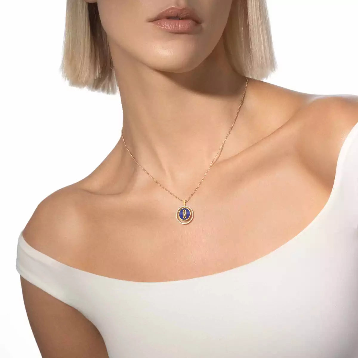 {
"Resenly Jewelry": "レゼンリー・ジュエリー",
"Lucky Move Diamond Necklace in Rose Gold and White Mother-of-Pearl": "ラッキー ムーブ ダイヤモンド ネックレス(ローズゴールド&ホワイトマザーオブパール)"
}