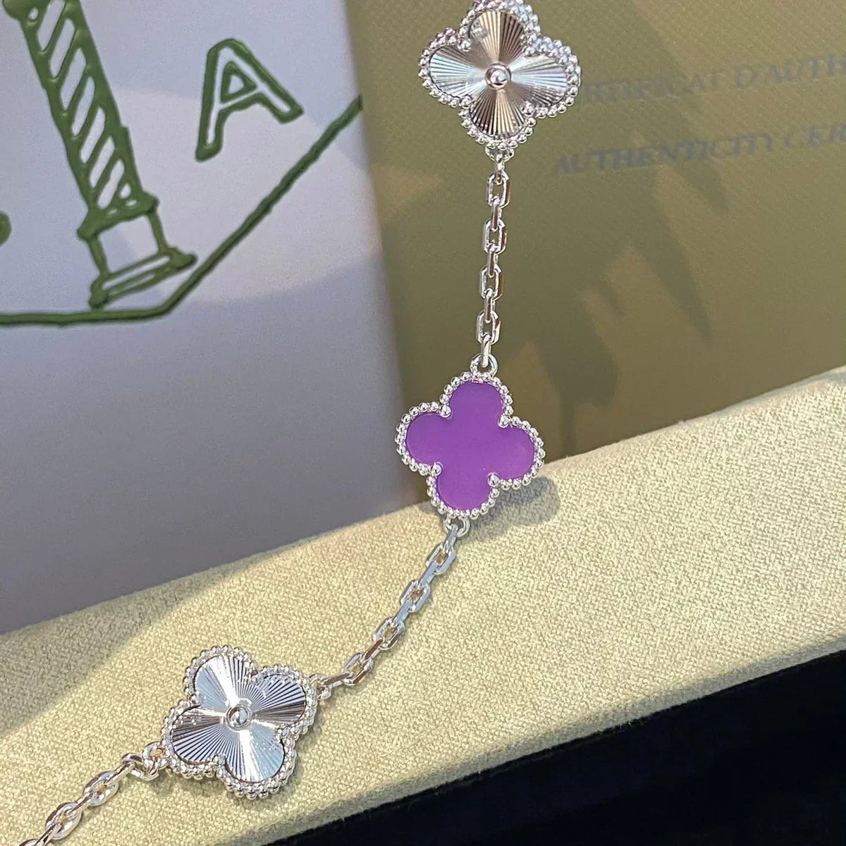 [Resenly Jewelry] CLOVER 5 MOTIF VIOLET BRACELET COLLECTION