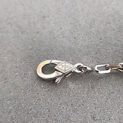 {
  "Resenly Jewelry": "Resenly Jewelry",
  "CLOVER 5 MOTIF ONYXS BRACELET COLLECTION": "クローバー 5モチーフ オニキス ブレスレット コレクション"
}