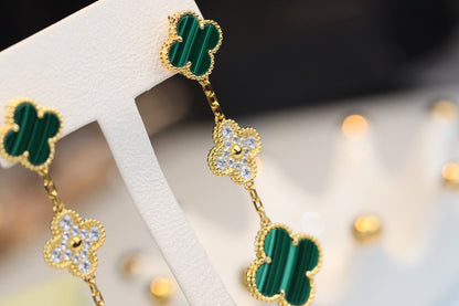 [Resenly Jewelry] クローバーピアス ゴールド マラカイト ダイヤモンド 3モチーフ