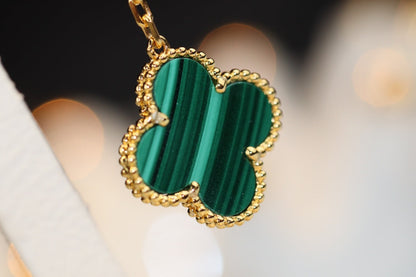 [Resenly Jewelry] クローバーピアス ゴールド マラカイト ダイヤモンド 3モチーフ