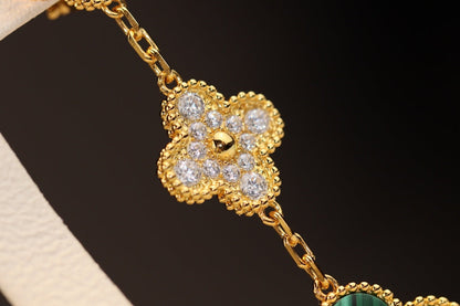 [Resenly Jewelry] クローバーピアス ゴールド マラカイト ダイヤモンド 3モチーフ