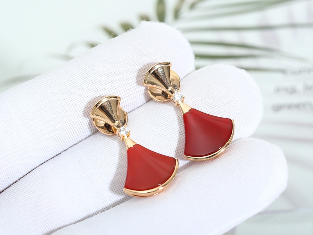 {
  "Resenly Jewelry": "Resenly Jewelry",
  "DREAM Carnelian PINK GOLD EARRINGS": "DREAM カーネリアン ピンクゴールドピアス"
}