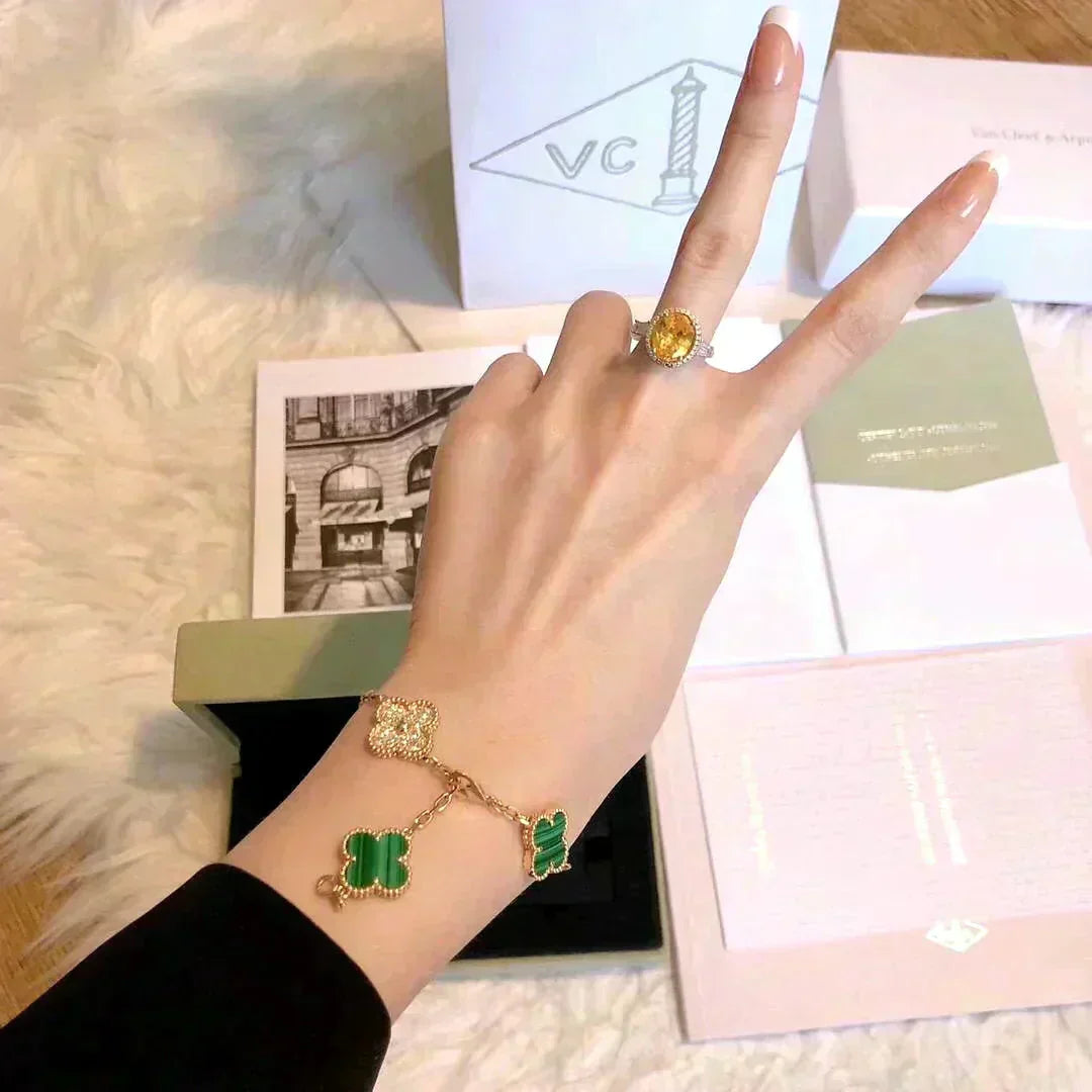 [Resenly Jewelry] CLOVER 5 MOTIF MALACHITE BRACELET COLLECTION