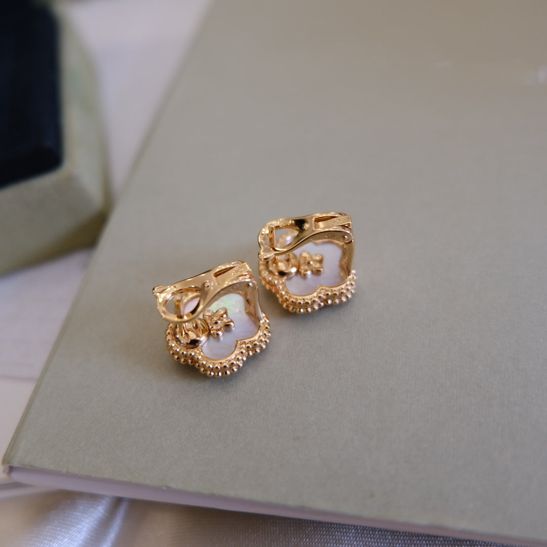 [Resenly Jewelry]ラッキー ピンクゴールド ホワイトMOPピアス