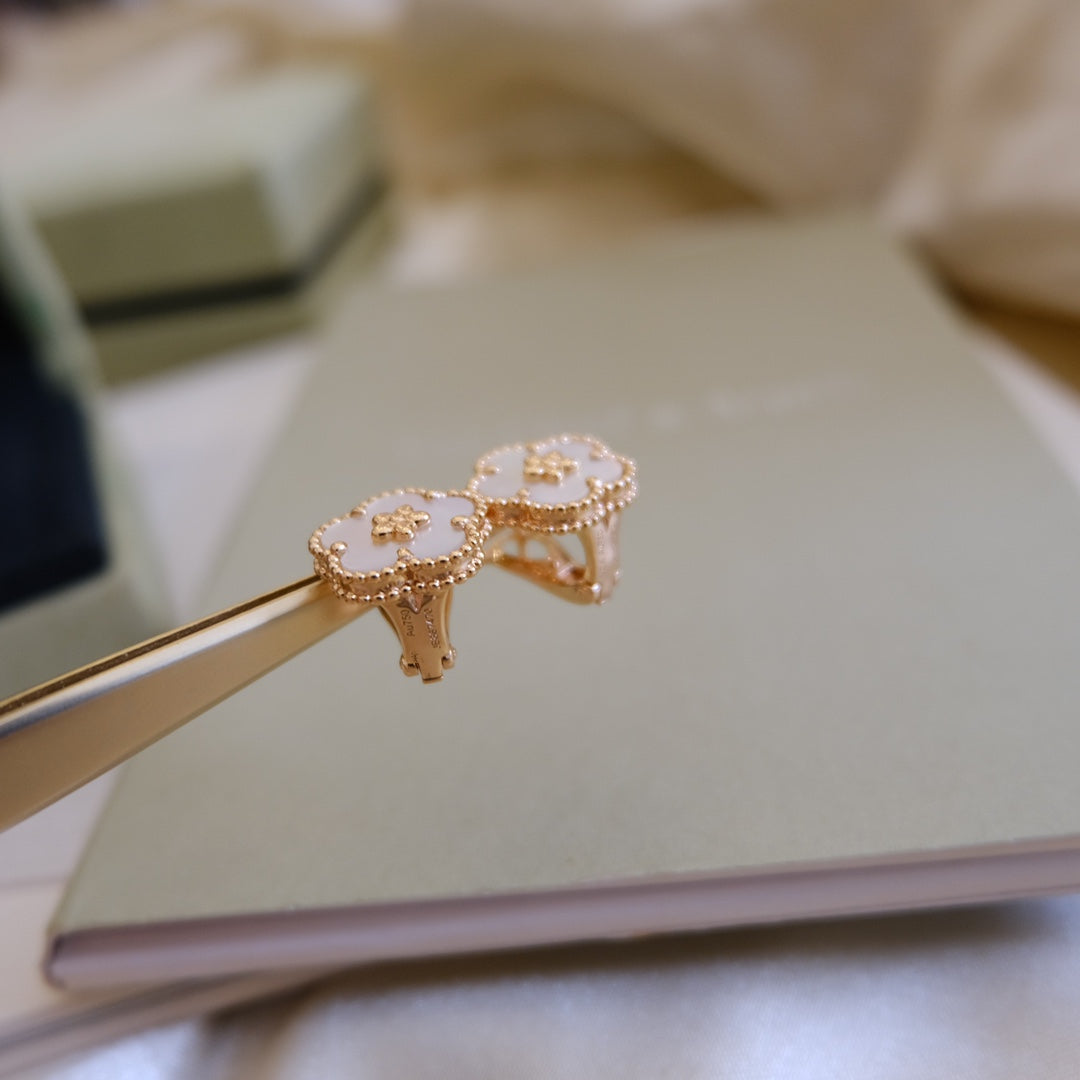 [Resenly Jewelry]ラッキー ピンクゴールド ホワイトMOPピアス