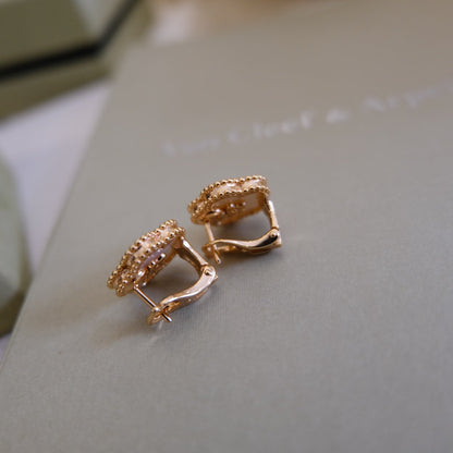 [Resenly Jewelry]ラッキー ピンクゴールド ホワイトMOPピアス