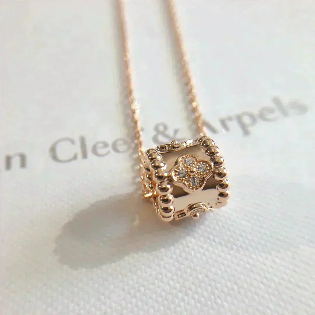 [Resenly Jewelry]PERLEE PEDANT NECKLACE GOLD / ROSE GOLD