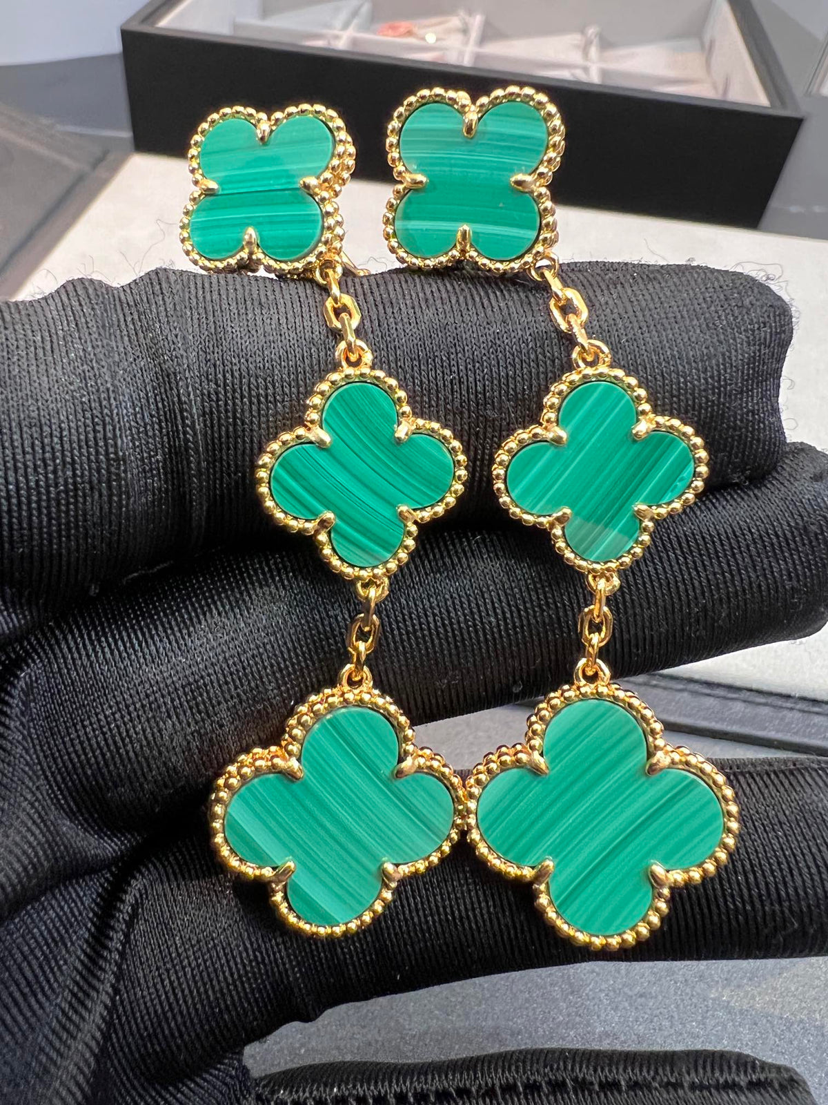 [Resenly Jewelry]クローバー マラカイト 3モチーフ ゴールド