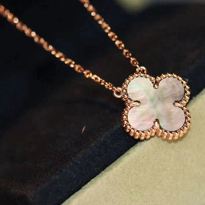 [Resenly Jewelry]CLOVER 15MM グレーマザーオブパールネックレス