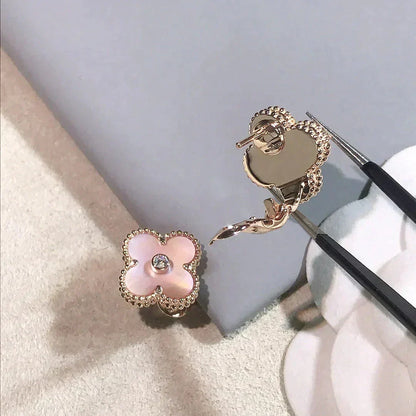[Resenly Jewelry]CLOVER MEDIUM 1 MOTIFS  PINK MOP DIAMOND EARRINGS