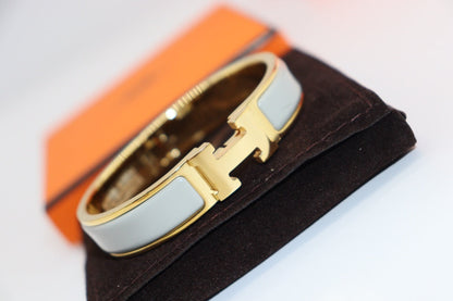 [Resenly Jewelry]H LIGHT BLUE BRACELET