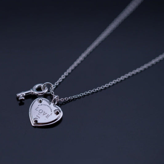 [Resenly Jewelry]KEY AND HEART SILVER NECKLACE