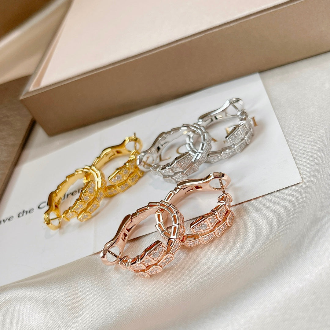 {
  "Resenly Jewelry": "Resenly Jewelry",
  "SERPENTI EARRINGS DIAMOND": "セルペンティ イヤリング ダイヤモンド"
}
