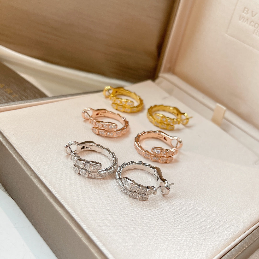 {
  "Resenly Jewelry": "Resenly Jewelry",
  "SERPENTI EARRINGS DIAMOND": "セルペンティ イヤリング ダイヤモンド"
}