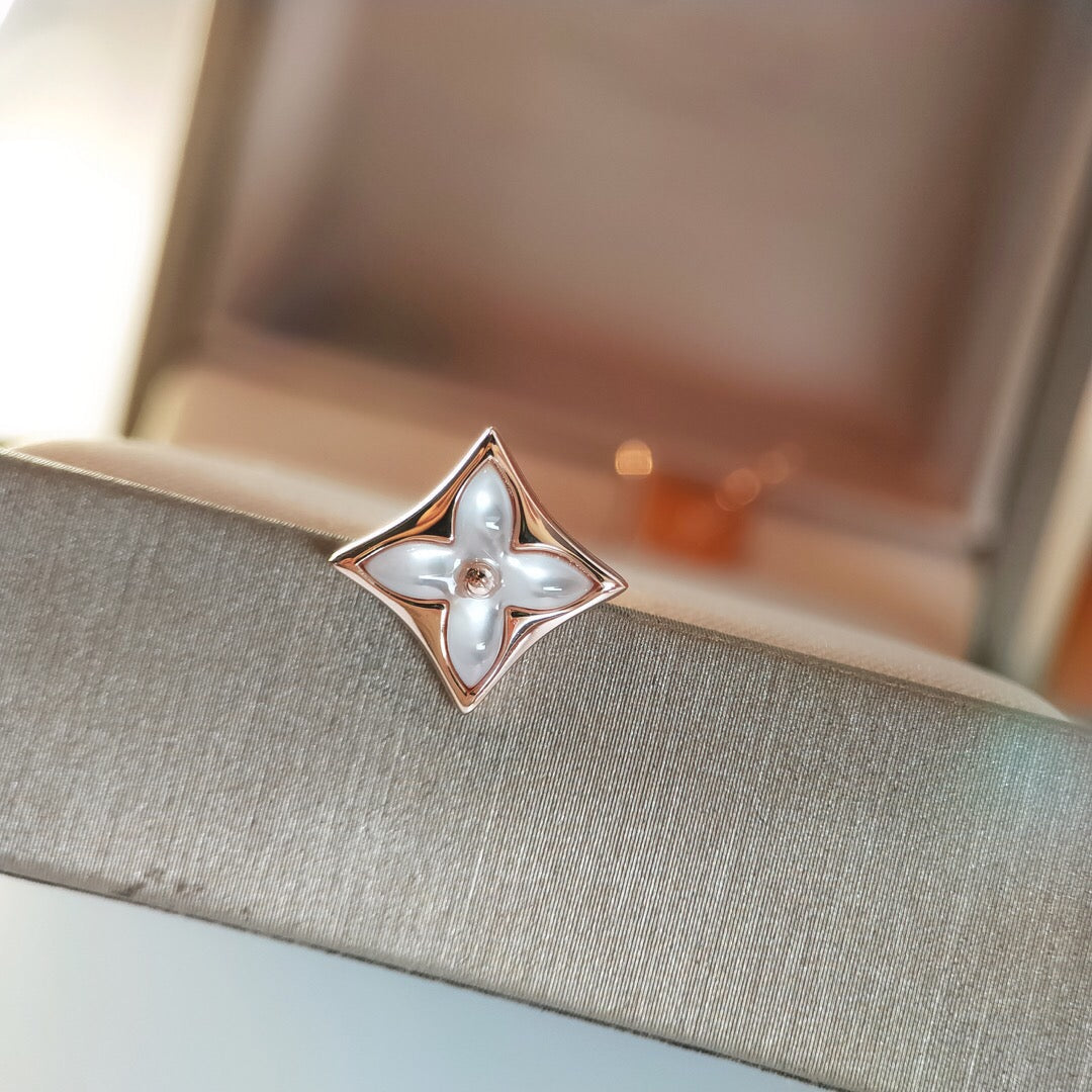[Resenly Jewelry] スターMOPピンクゴールドピアス