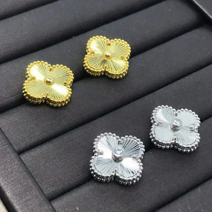 [Resenly Jewelry] クローバー ミニ 9.5mm レーザーピアス