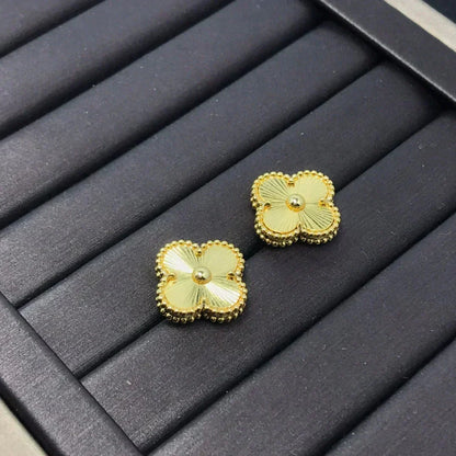 [Resenly Jewelry] クローバー ミニ 9.5mm レーザーピアス