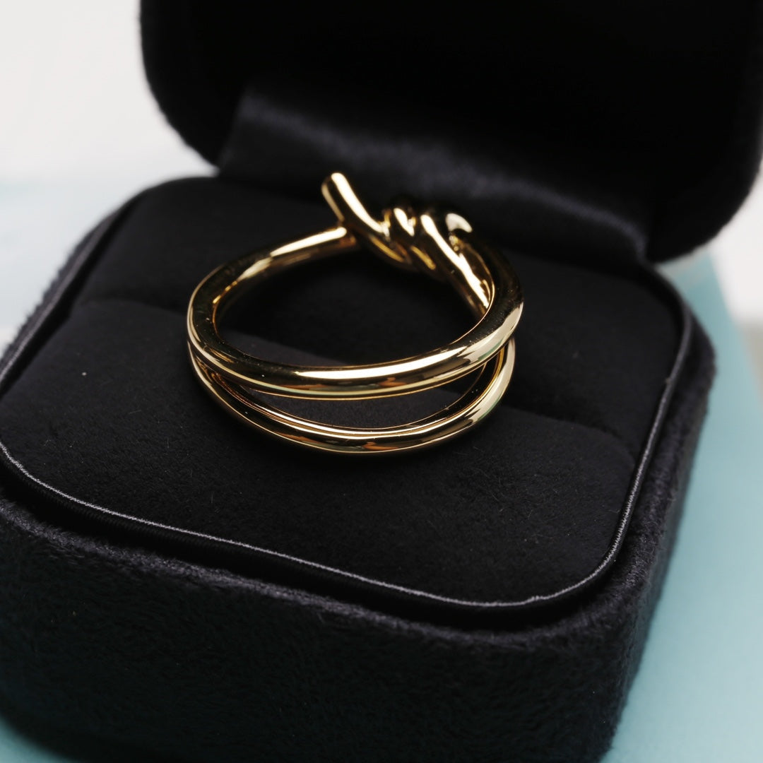 {
"Resenly Jewelry": "Resenly Jewelry",
"KNOT RING GOLD": "ノットリング ゴールド"
}
