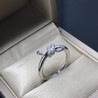 {
"Resenly Jewelry": "Resenly Jewelry",
"KNOT RING 1.2MM DIAMOND": "KNOT リング 1.2MM ダイヤモンド"
}
