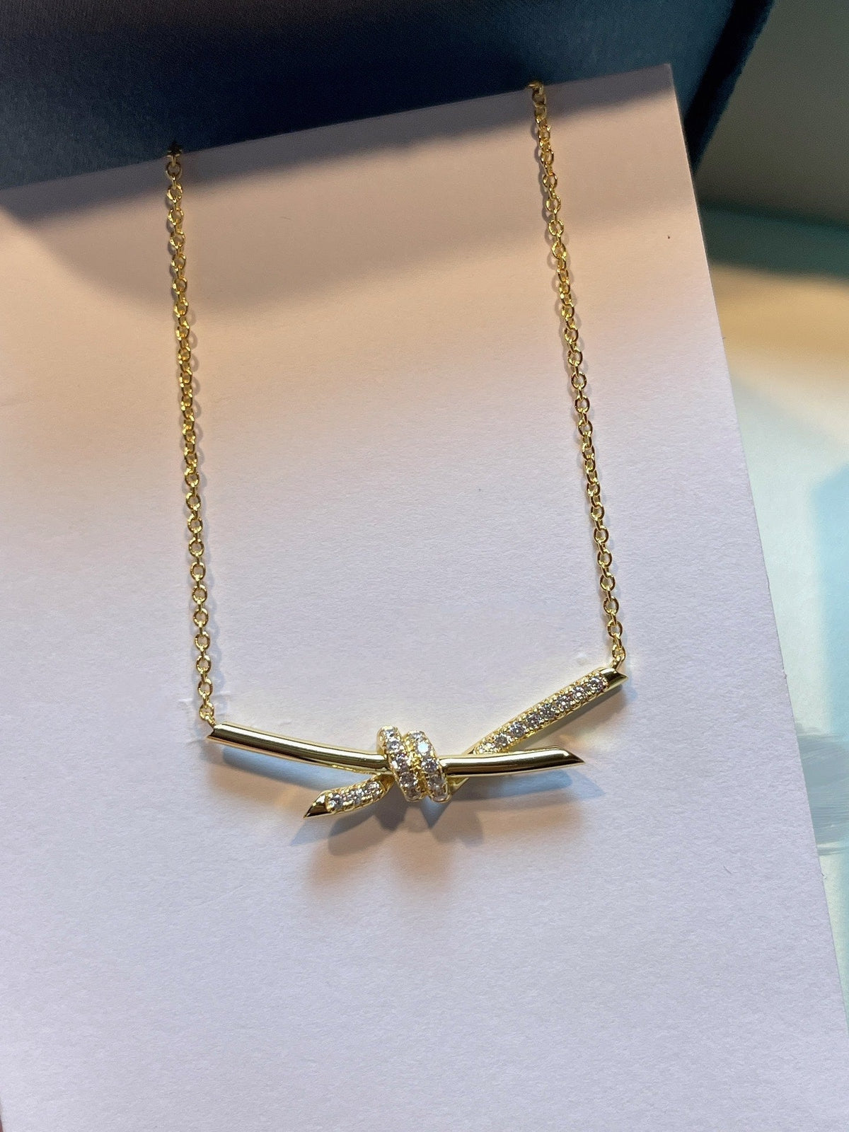 [Resenly Jewelry]KNOT NECKLACE GOLD DIAMONDS