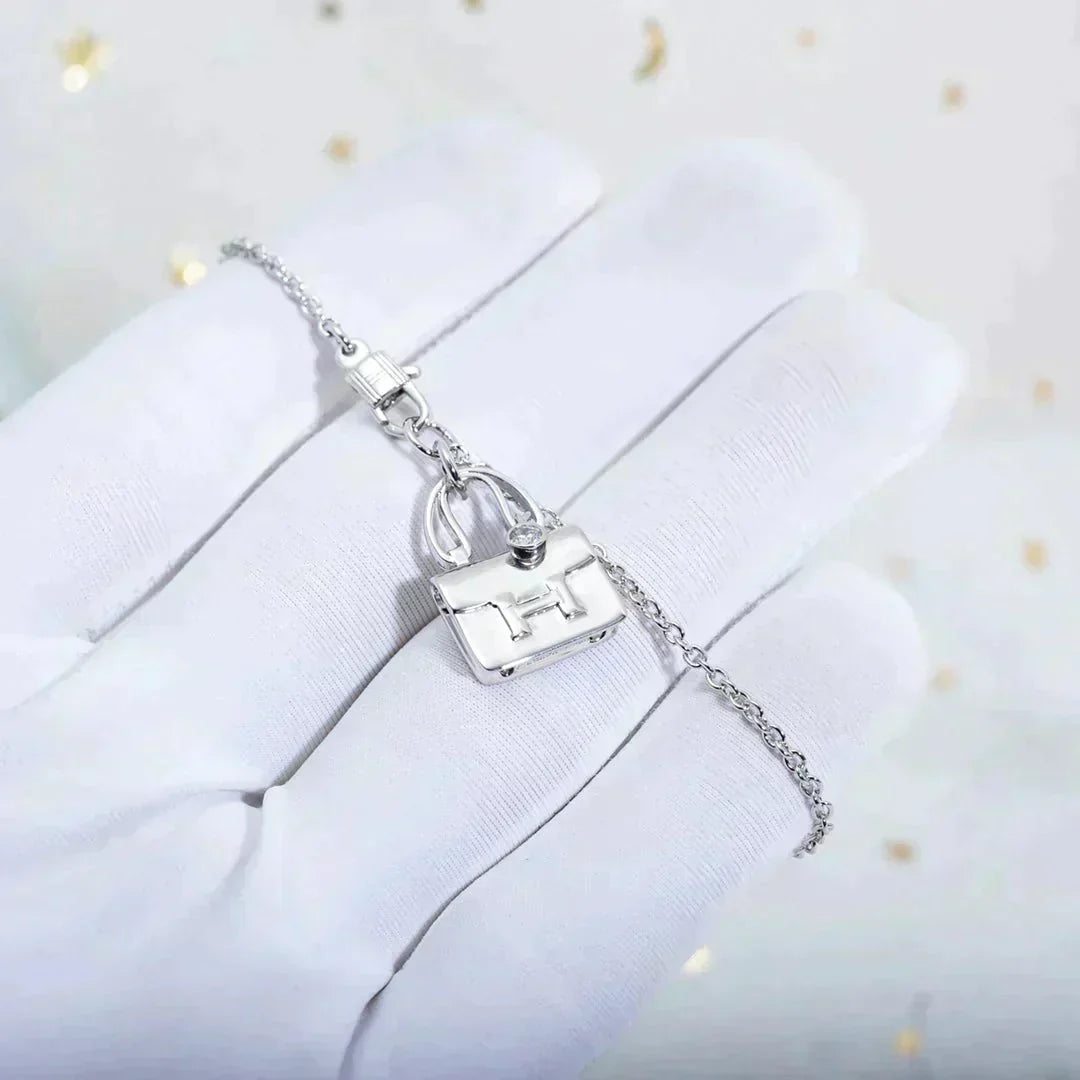 [Resenly Jewelry]AMULETTE PEDANT SILVER NECKLACE