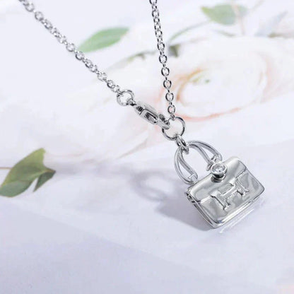 [Resenly Jewelry]AMULETTE PEDANT SILVER NECKLACE