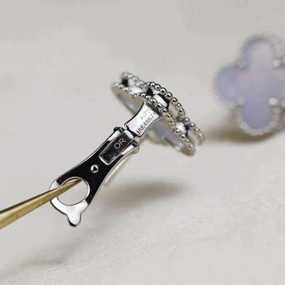 [Resenly Jewelry]CLOVER MEDIUM 1 MOTIFS  WHITE MOP EARRINGS SILVER