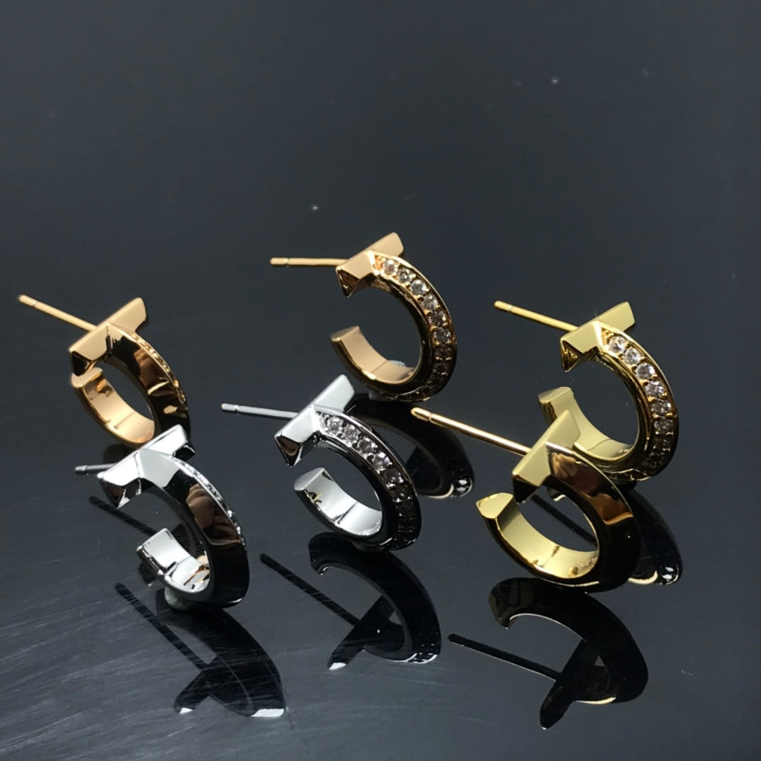 [Resenly Jewelry] Tフープ ダイヤモンドピアス