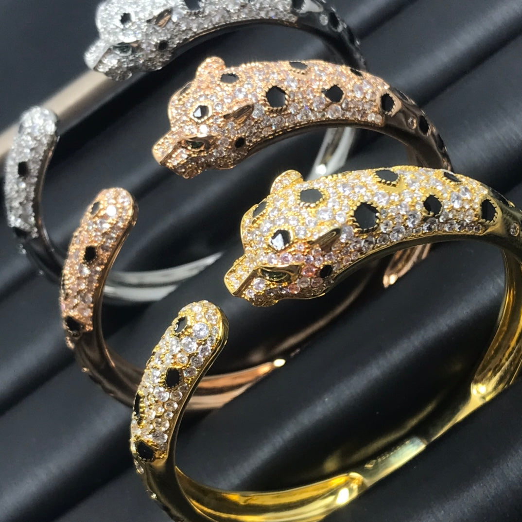 {"[Resenly Jewelry]PANTHERE BIG BRACELET DIAMONDS": "【Resenly Jewelry】パンテール ビッグブレスレット ダイヤモンド"}