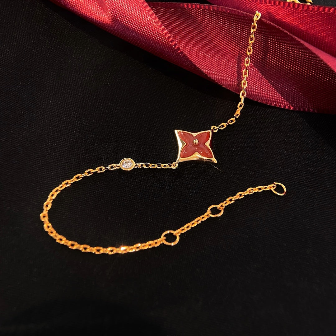 {
  "Resenly Jewelry": "レゼンリージュエリー",
  "COLOR STAR CARNELIAN PINK GOLD DIAMOND BRACELET": "カラースター カーネリアン ピンクゴールド ダイヤモンド ブレスレット"
}