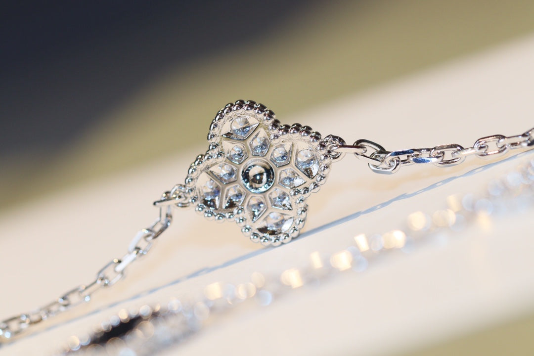 [Resenly Jewelry]クローバー 20モチーフ オニキス ダイヤモンド シルバー