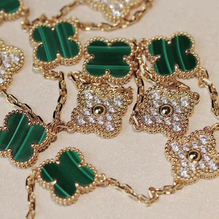 {
  "Resenly Jewelry": "Resenly Jewelry",
  "CLOVER 20 MOTIFS MALACHITE DIAMOND NECKLACE": "クローバー 20モチーフ マラカイト ダイヤモンド ネックレス"
}