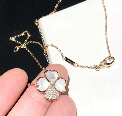 {
  "Resenly Jewelry": "Resenly Jewelry",
  "CLOVER MOP DIAMOND ROSE GOLD NECKLACE": "クローバー MOP ダイヤモンド ローズゴールド ネックレス"
}