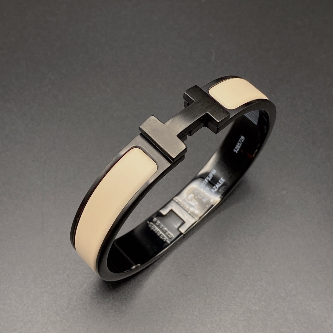 [Resenly Jewelry]H BRACELET 12MM BLACK BEIGE CERAMIC