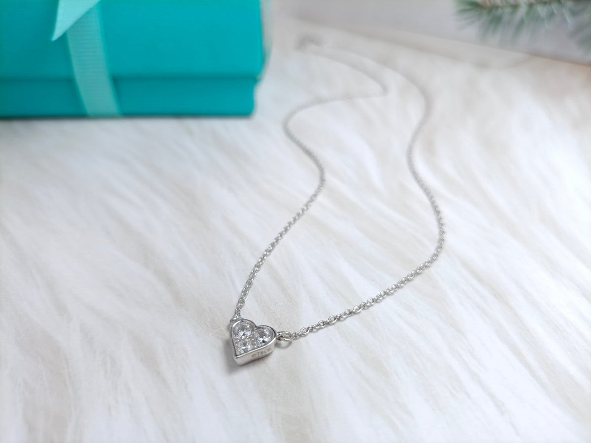 [Resenly Jewelry] ハート3ダイヤモンド ペンダントネックレス