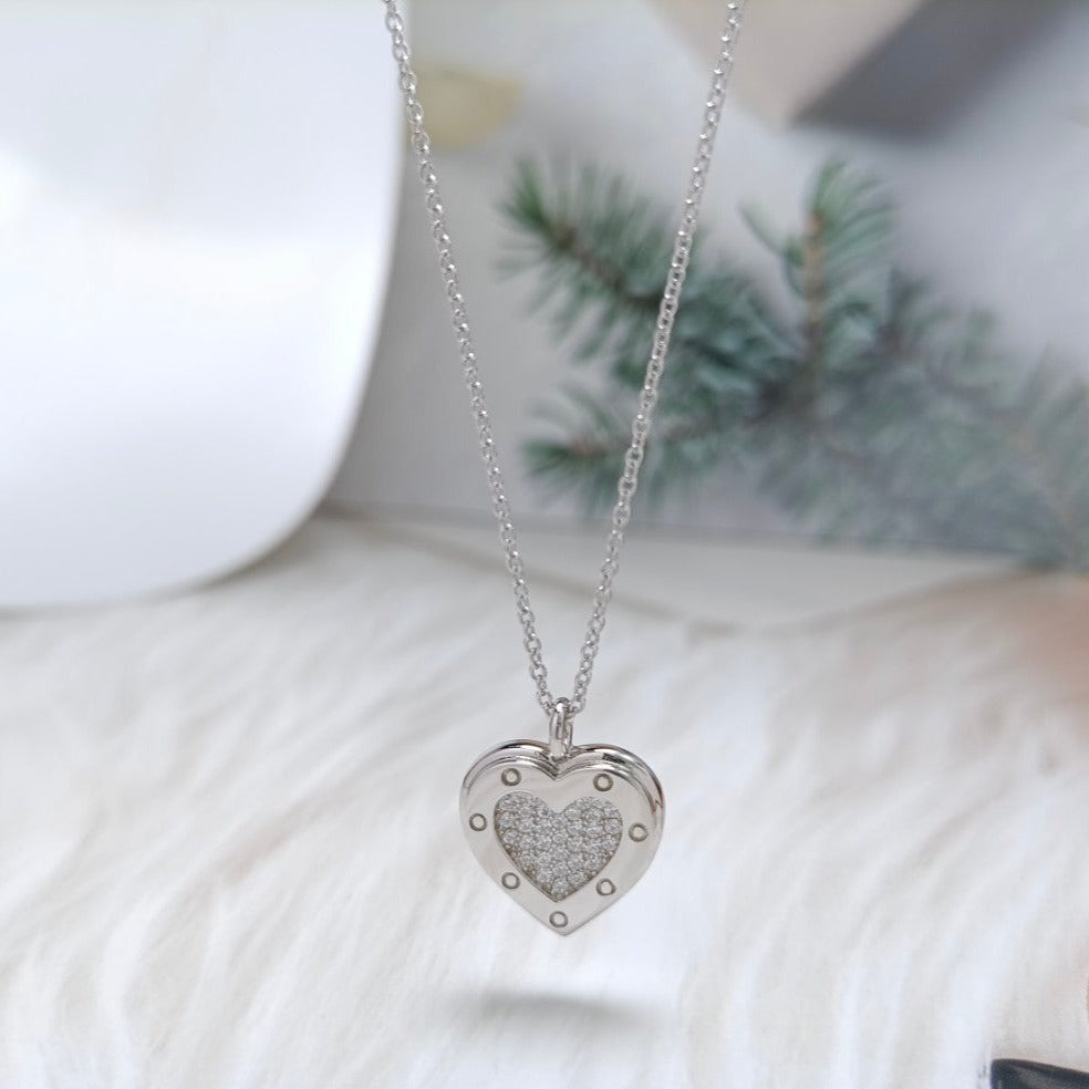{
  "Resenly Jewelry": "Resenly Jewelry",
  "HEART DIAMONDS PEDANT NECKLACE": "ハートダイヤモンドペンダントネックレス"
}