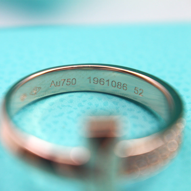 {
"Resenly Jewelry": "レゼンリー・ジュエリー",
"T1 NARROW DIAMOND PINK GOLD RING": "T1 ナロー ダイヤモンド ピンクゴールド リング"
}