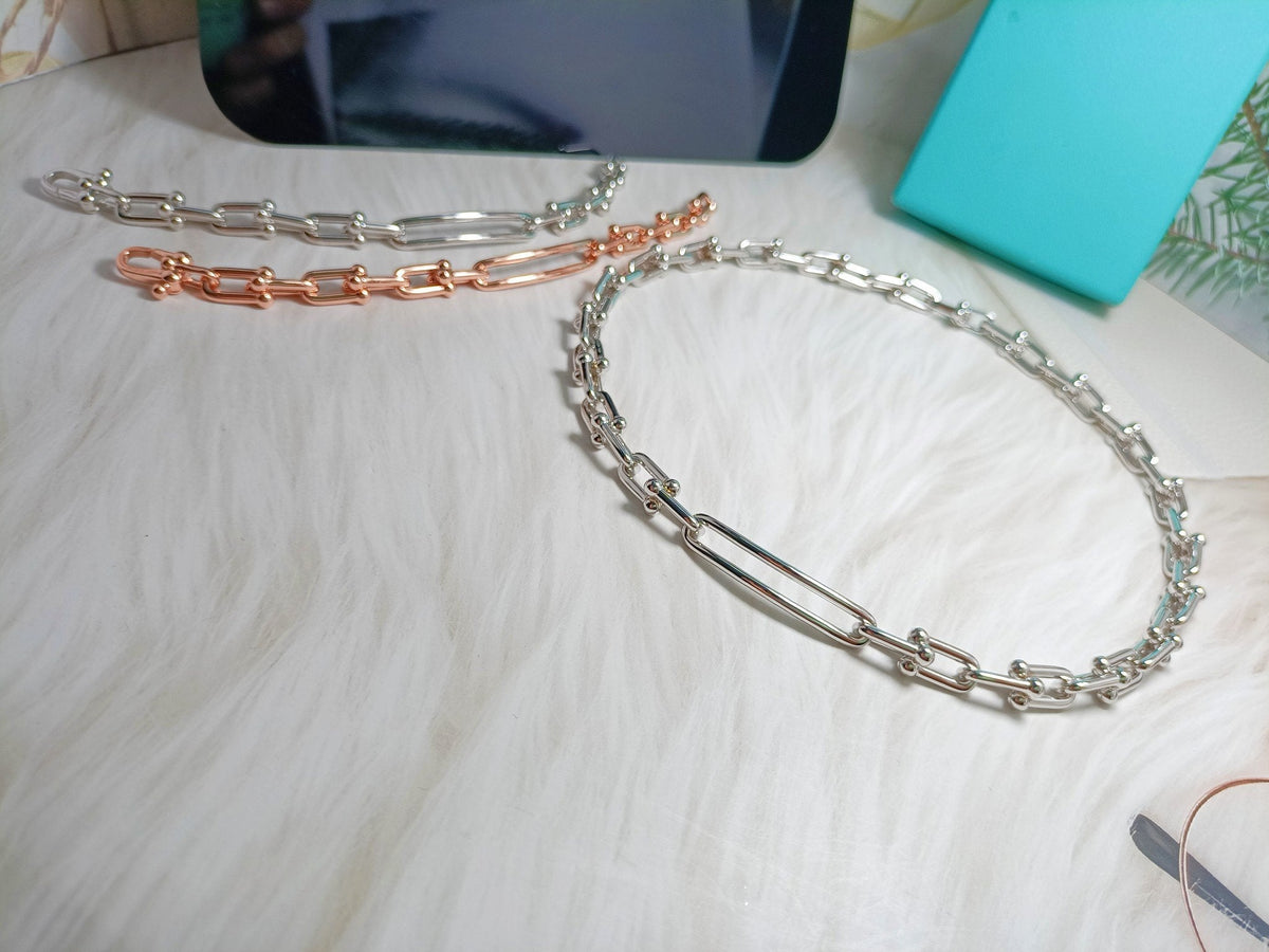 {
  "Resenly Jewelry": "レゼンリー・ジュエリー",
  "HARDWEAR LONG CHAIN BRACELET": "ハードウェア ロングチェーンブレスレット"
}