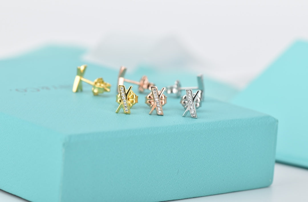[Resenly Jewelry]ATLAS DIAMOND STUD EARRINGS