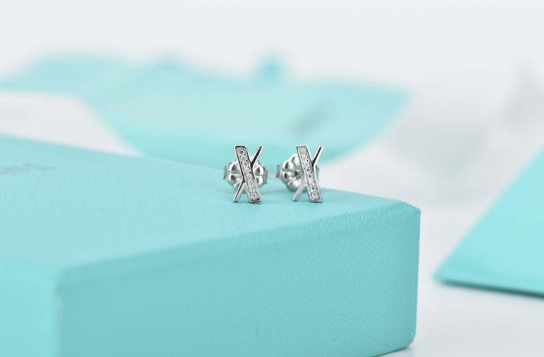 [Resenly Jewelry]ATLAS DIAMOND STUD EARRINGS